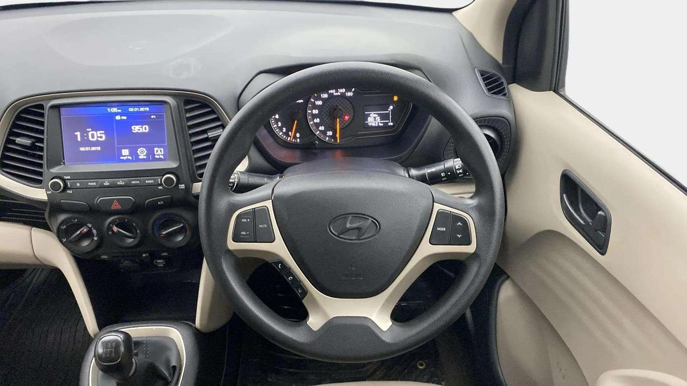 2020 Hyundai NEW SANTRO SPORTZ MT, Petrol, Manual, 44,808 km, Steering Wheel Close Up