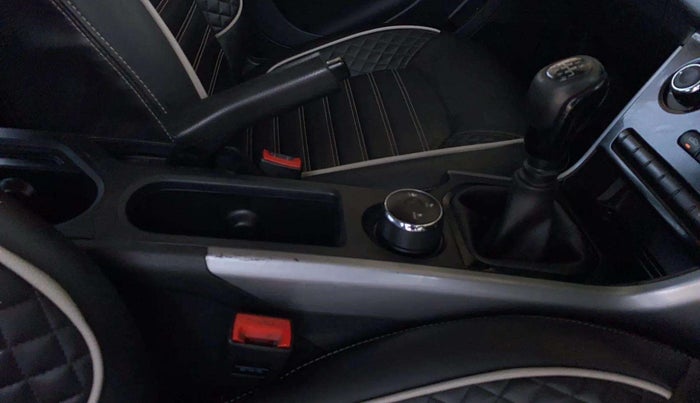 2020 Tata NEXON XM PETROL, Petrol, Manual, 58,295 km, Gear Lever