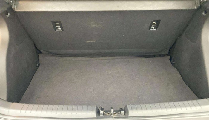 2019 Hyundai Elite i20 ASTA (O) CVT, Petrol, Automatic, 31,451 km, Boot Open Zoomed View