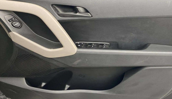 2018 Hyundai Creta E PLUS 1.6 PETROL, Petrol, Manual, 56,164 km, Driver Side Door Panels Control