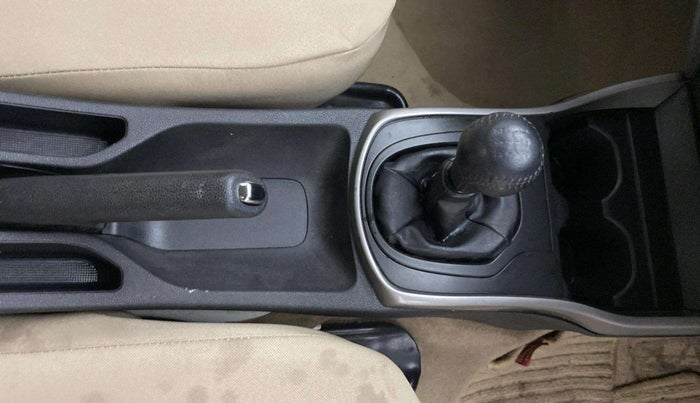 2016 Honda City 1.5L I-VTEC VX, Petrol, Manual, 53,725 km, Gear Lever