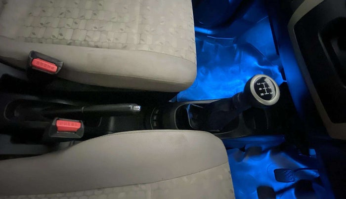 2014 Maruti Wagon R 1.0 VXI, Petrol, Manual, 39,951 km, Gear Lever