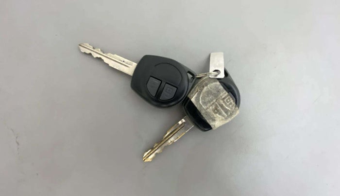 2014 Maruti Wagon R 1.0 VXI, Petrol, Manual, 39,951 km, Key Close Up