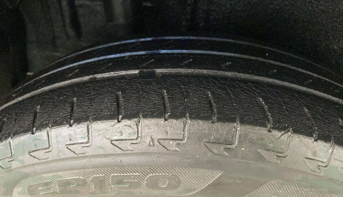 2017 Maruti IGNIS DELTA 1.2, Petrol, Manual, 36,152 km, Right Rear Tyre Tread