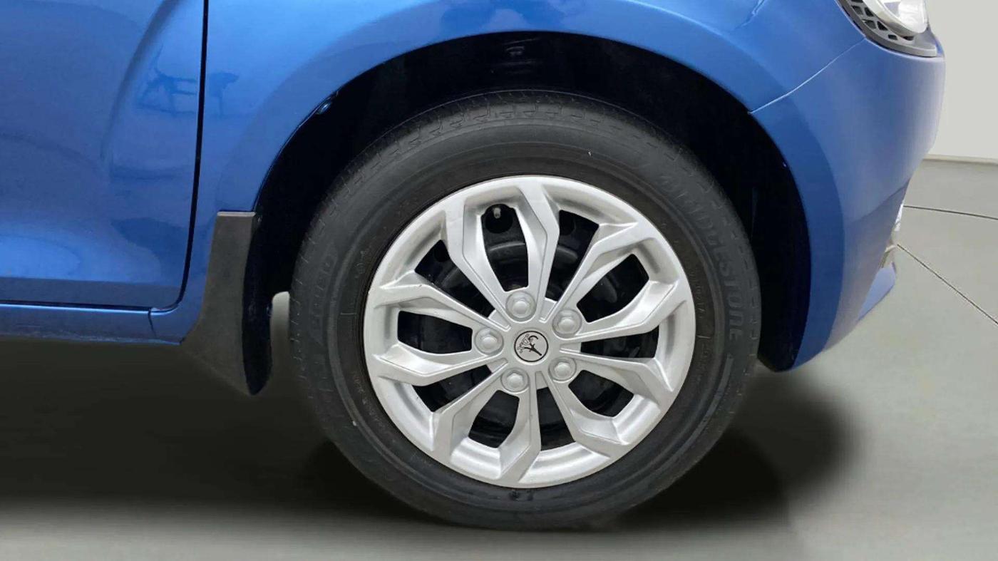 2017 Maruti IGNIS DELTA 1.2, Petrol, Manual, 36,152 km, Right Front Wheel