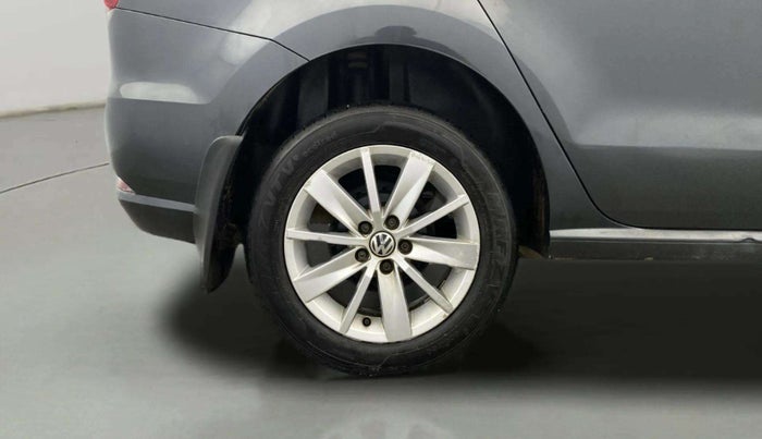 2017 Volkswagen Ameo HIGHLINE PLUS 1.5L AT 16 ALLOY, Diesel, Automatic, 66,860 km, Right Rear Wheel