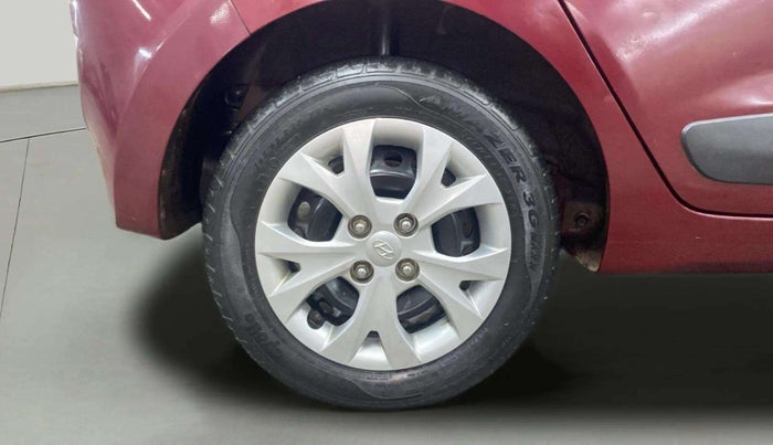 2015 Hyundai Grand i10 SPORTZ 1.2 KAPPA VTVT, Petrol, Manual, 18,762 km, Right Rear Wheel