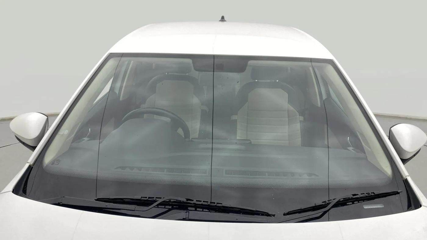 2023 Skoda SLAVIA AMBITION 1.0L TSI MT, Petrol, Manual, 28,961 km, Front Windshield