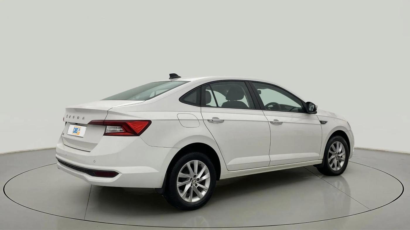 2023 Skoda SLAVIA AMBITION 1.0L TSI MT, Petrol, Manual, 28,961 km, Right Back Diagonal