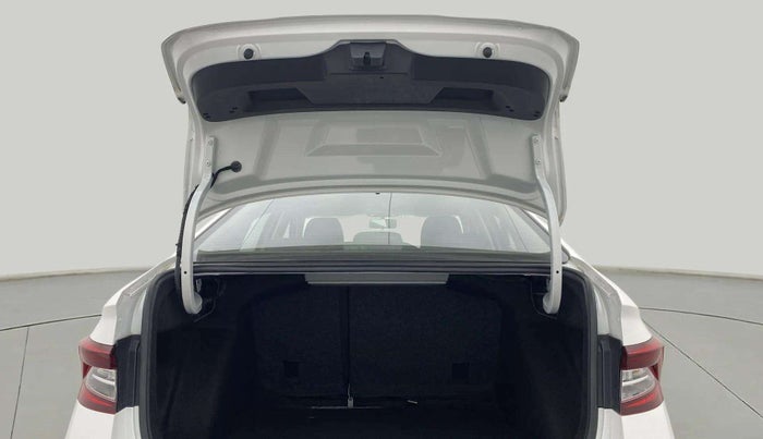 2023 Skoda SLAVIA AMBITION 1.0L TSI MT, Petrol, Manual, 28,828 km, Boot Door Open