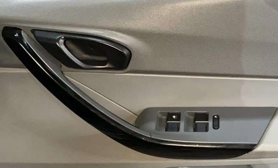 2021 Tata TIGOR XM PETROL, Petrol, Manual, 42,791 km, Driver Side Door Panels Control