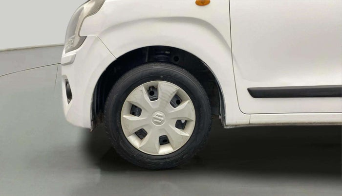 2019 Maruti New Wagon-R VXI 1.2, Petrol, Manual, 54,443 km, Left Front Wheel
