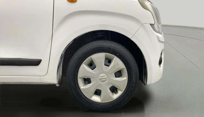 2019 Maruti New Wagon-R VXI 1.2, Petrol, Manual, 54,443 km, Right Front Wheel