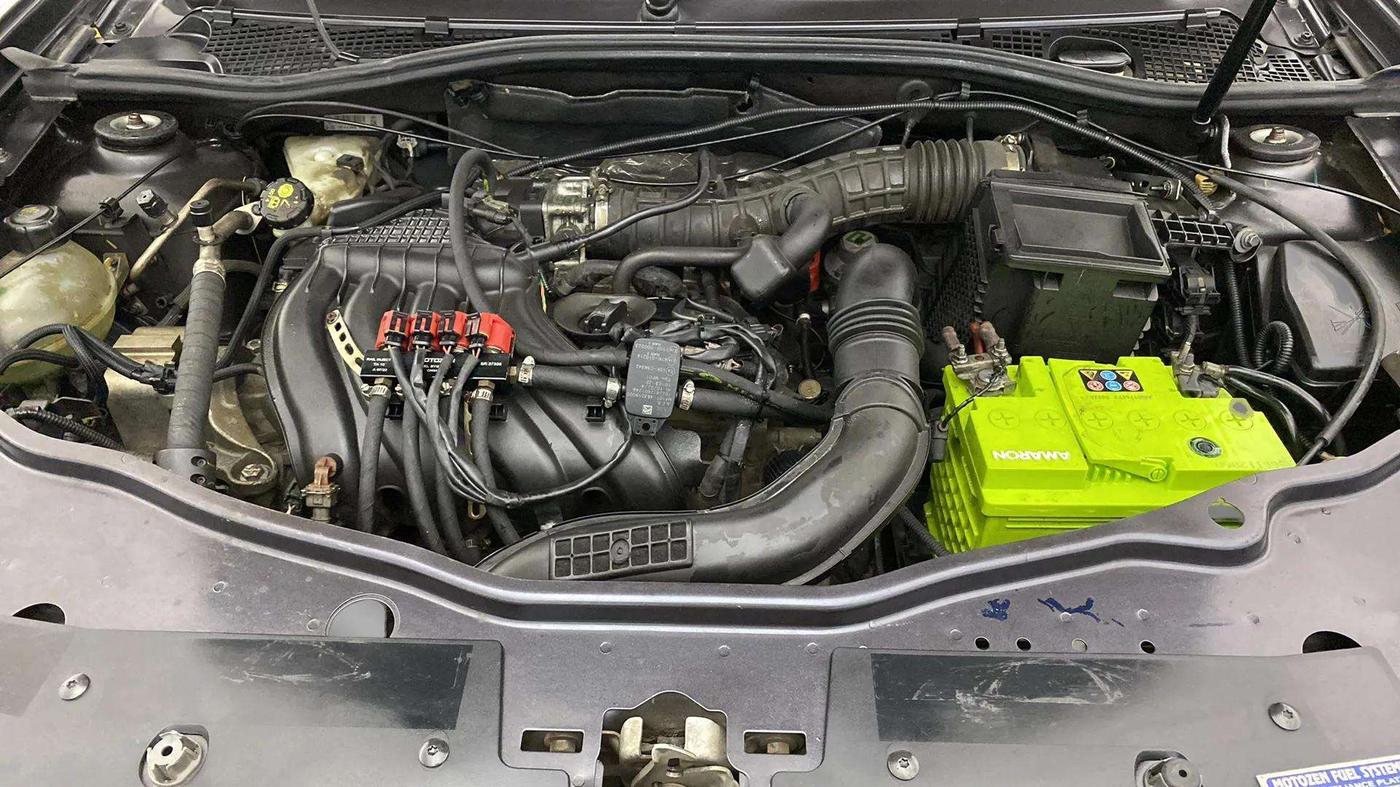 2018 Renault Duster RXS CVT, CNG, Automatic, 90,552 km, Engine View