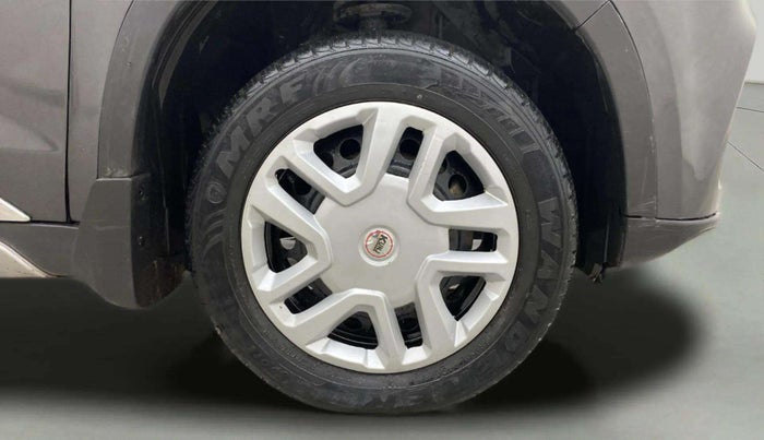 2018 Maruti Vitara Brezza VDI AMT, Diesel, Automatic, 1,07,293 km, Right Front Wheel