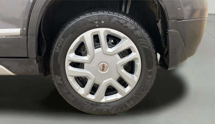 2018 Maruti Vitara Brezza VDI AMT, Diesel, Automatic, 1,07,293 km, Left Rear Wheel