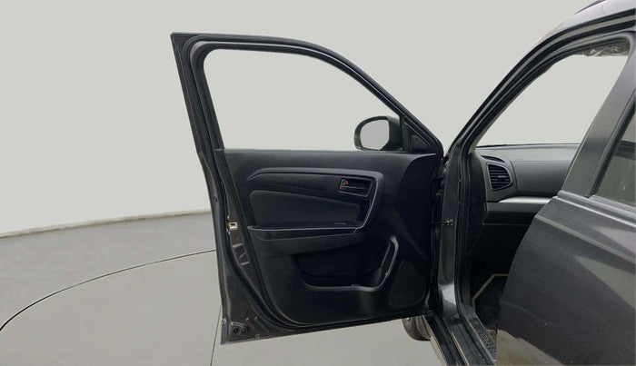 2018 Maruti Vitara Brezza VDI AMT, Diesel, Automatic, 1,07,293 km, LHS Front Door