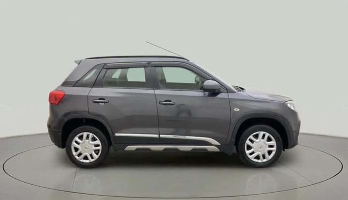 2018 Maruti Vitara Brezza VDI AMT, Diesel, Automatic, 1,07,293 km, Right Side View