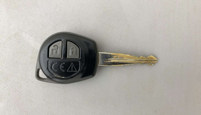 2018 Maruti Vitara Brezza VDI AMT, Diesel, Automatic, 1,07,293 km, Key Close Up