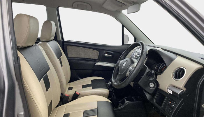 2014 Maruti Wagon R 1.0 VXI, Petrol, Manual, 70,185 km, Right Side Front Door Cabin