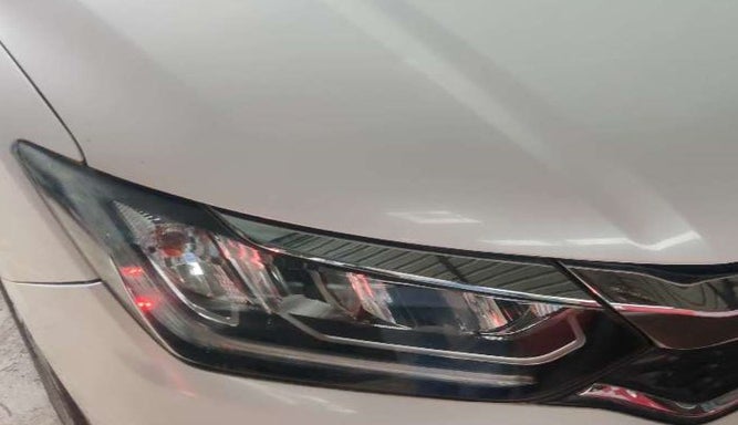 2017 Honda City 1.5L I-VTEC VX, Petrol, Manual, 43,234 km, Right headlight - Minor scratches
