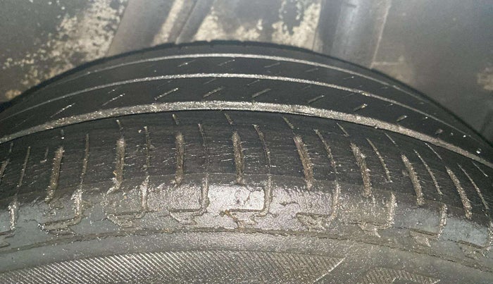 2017 Honda City 1.5L I-VTEC VX, Petrol, Manual, 43,229 km, Left Rear Tyre Tread