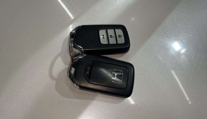 2017 Honda City 1.5L I-VTEC VX, Petrol, Manual, 43,229 km, Key Close Up
