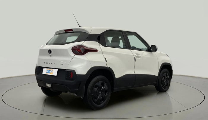 2024 Tata PUNCH ADVENTURE RHYTHM CNG, CNG, Manual, 31,817 km, Right Back Diagonal