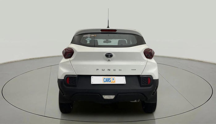 2024 Tata PUNCH ADVENTURE RHYTHM CNG, CNG, Manual, 31,817 km, Back/Rear