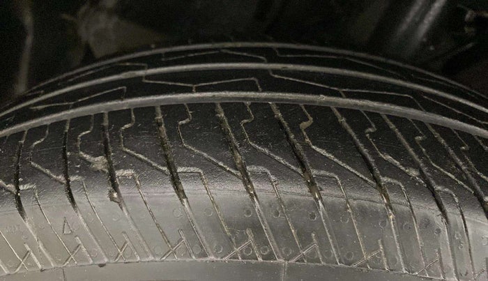 2024 Tata PUNCH ADVENTURE RHYTHM CNG, CNG, Manual, 31,817 km, Left Front Tyre Tread