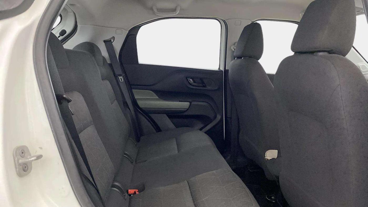 2024 Tata PUNCH ADVENTURE RHYTHM CNG, CNG, Manual, 31,817 km, Right Side Rear Door Cabin