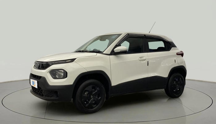 2024 Tata PUNCH ADVENTURE RHYTHM CNG, CNG, Manual, 31,817 km, Left Front Diagonal