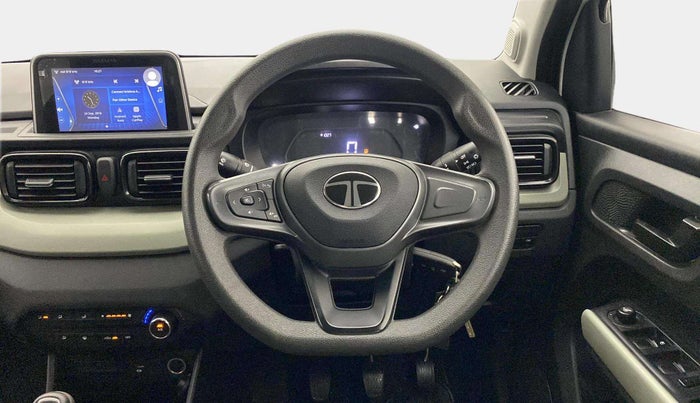 2024 Tata PUNCH ADVENTURE RHYTHM CNG, CNG, Manual, 31,817 km, Steering Wheel Close Up