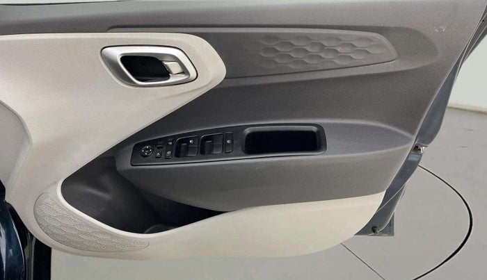 2023 Hyundai GRAND I10 NIOS SPORTZ 1.2 KAPPA VTVT, Petrol, Manual, 20,215 km, Driver Side Door Panels Control