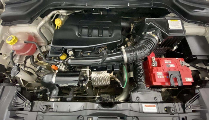 2021 Mahindra XUV300 W6 1.2 PETROL, Petrol, Manual, 60,798 km, Engine View