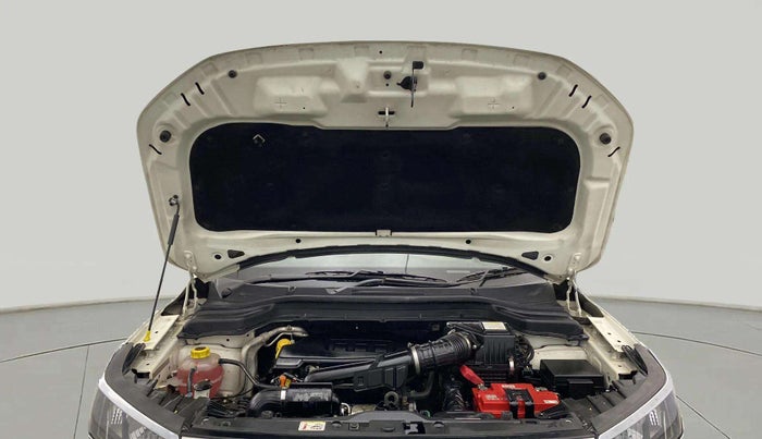 2021 Mahindra XUV300 W6 1.2 PETROL, Petrol, Manual, 60,798 km, Open Bonet
