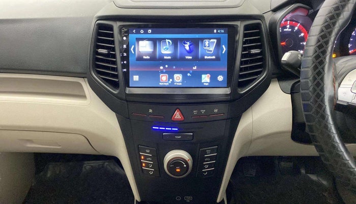 2021 Mahindra XUV300 W6 1.2 PETROL, Petrol, Manual, 60,798 km, Air Conditioner