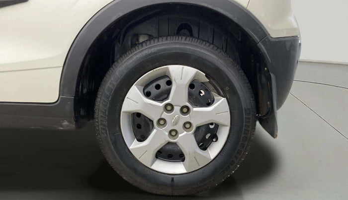 2021 Mahindra XUV300 W6 1.2 PETROL, Petrol, Manual, 60,798 km, Left Rear Wheel