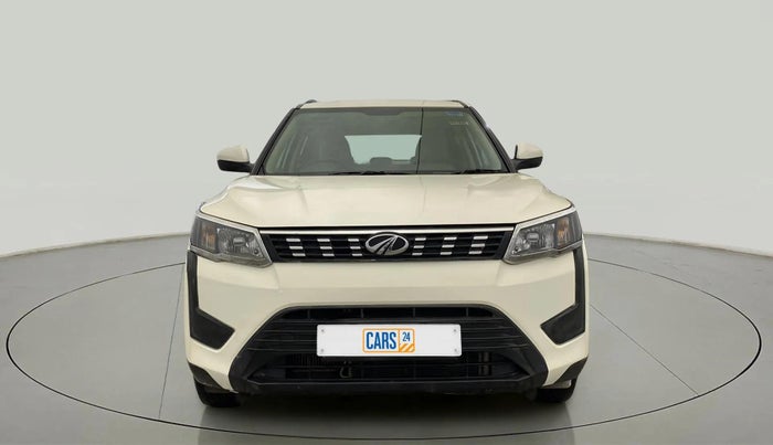 2021 Mahindra XUV300 W6 1.2 PETROL, Petrol, Manual, 60,798 km, Front
