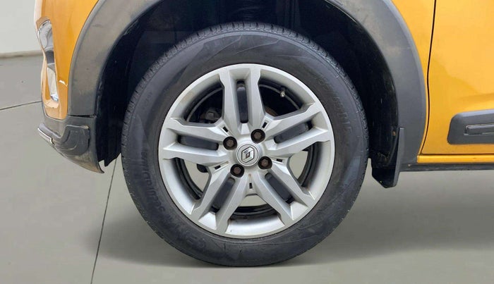 2019 Renault TRIBER RXZ, Petrol, Manual, 24,245 km, Left Front Wheel