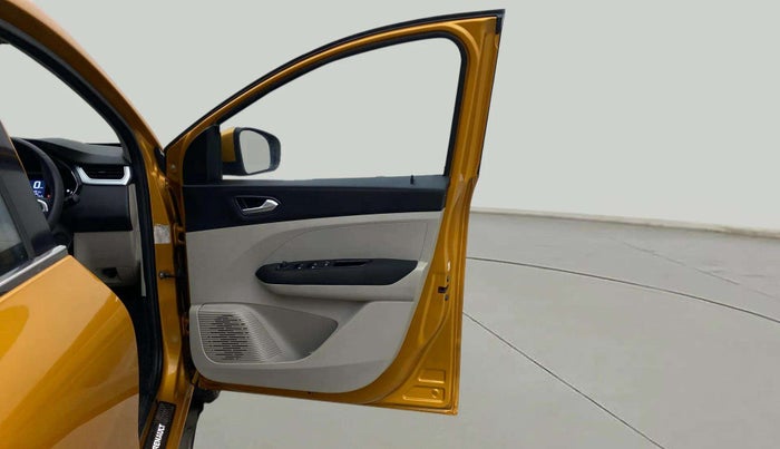 2019 Renault TRIBER RXZ, Petrol, Manual, 24,245 km, RHS Front Door