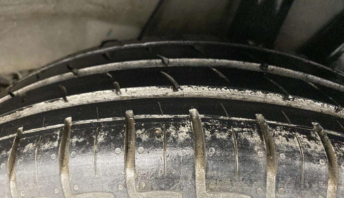 2020 Hyundai AURA S 1.2, Petrol, Manual, 47,191 km, Left Rear Tyre Tread