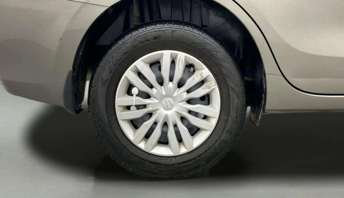 2022 Maruti Dzire VXI, Petrol, Manual, 45,207 km, Right Rear Wheel