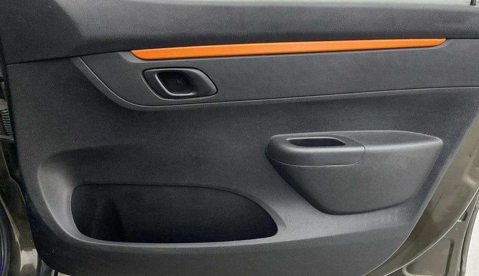 2017 Renault Kwid CLIMBER 1.0 AMT, Petrol, Automatic, 48,490 km, Driver Side Door Panels Control