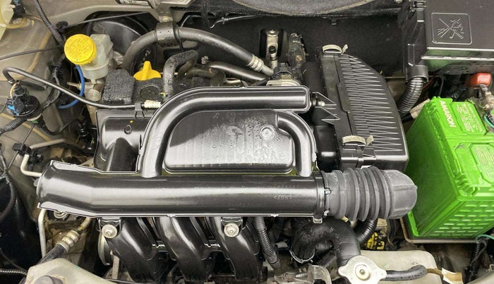 2017 Renault Kwid CLIMBER 1.0 AMT, Petrol, Automatic, 48,490 km, Engine View