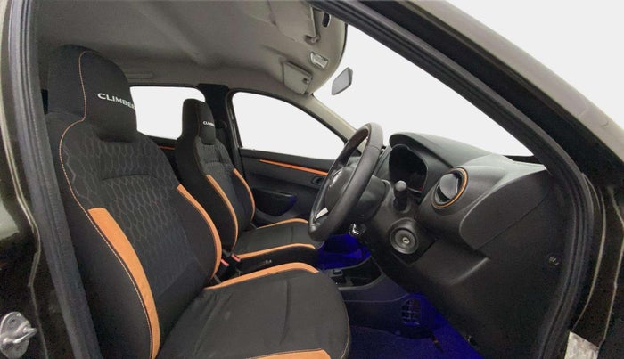 2017 Renault Kwid CLIMBER 1.0 AMT, Petrol, Automatic, 48,490 km, Right Side Front Door Cabin