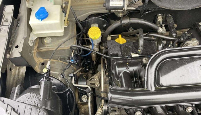 2017 Renault Kwid CLIMBER 1.0 AMT, Petrol, Automatic, 48,490 km, Engine View - Right