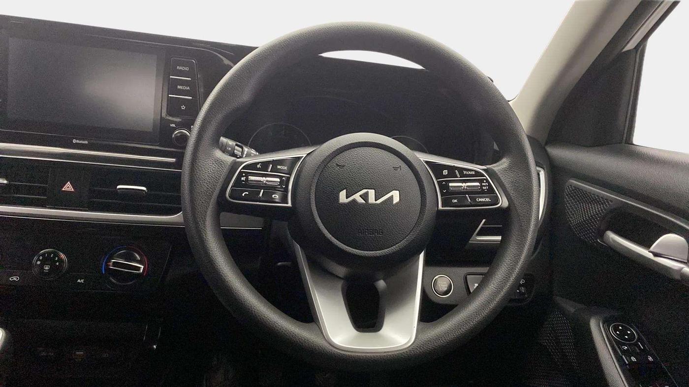 2023 KIA SELTOS  HTK PLUS 1.5 PETROL MT, Petrol, Manual, 49,531 km, Steering Wheel Close Up