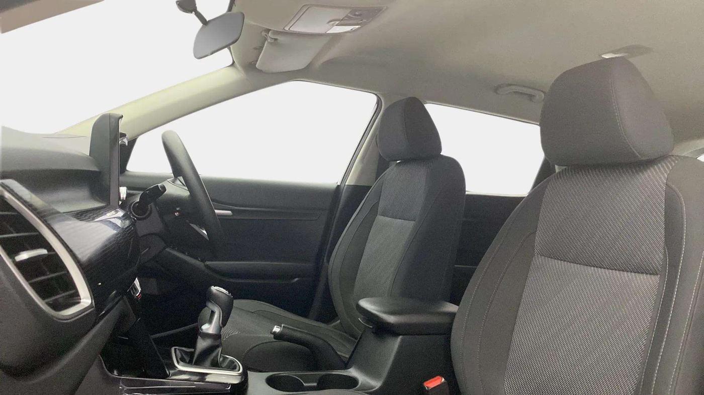 2023 KIA SELTOS  HTK PLUS 1.5 PETROL MT, Petrol, Manual, 49,531 km, Right Side Front Door Cabin