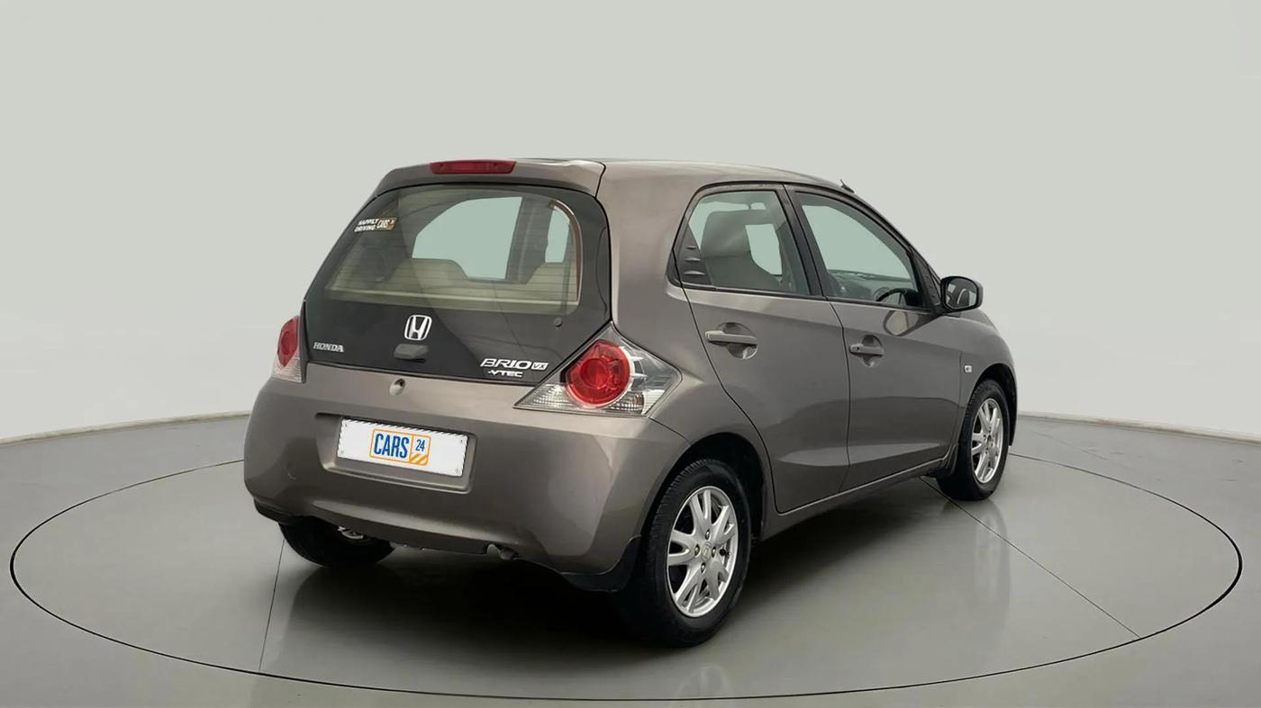2014 Honda Brio V MT, Petrol, Manual, 24,346 km, Right Back Diagonal